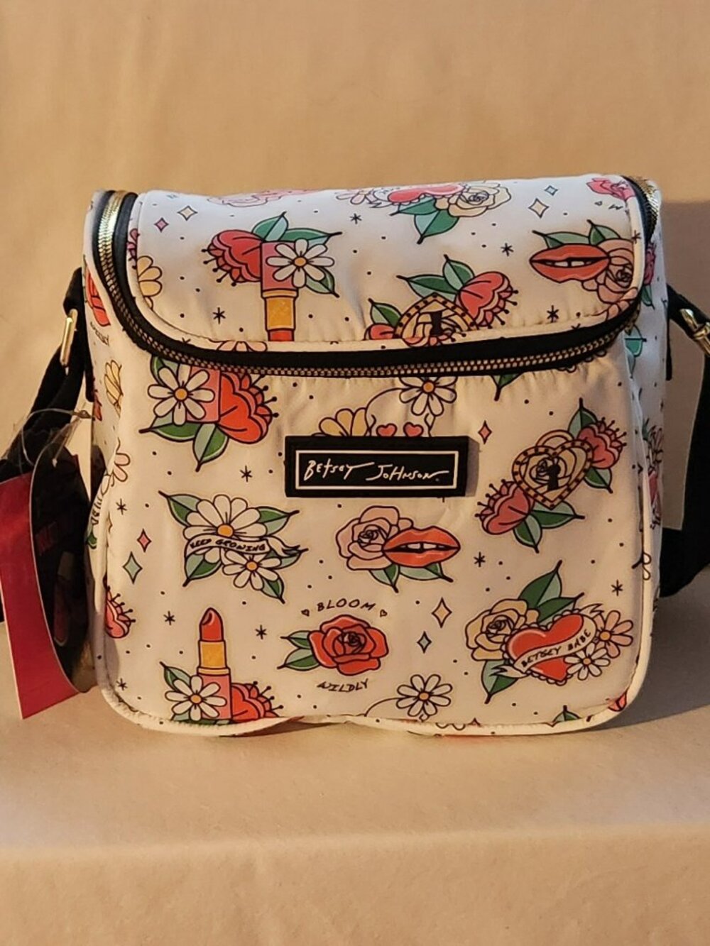 Betsey Johnson lunch tote large white pink green floral insulated NWT
